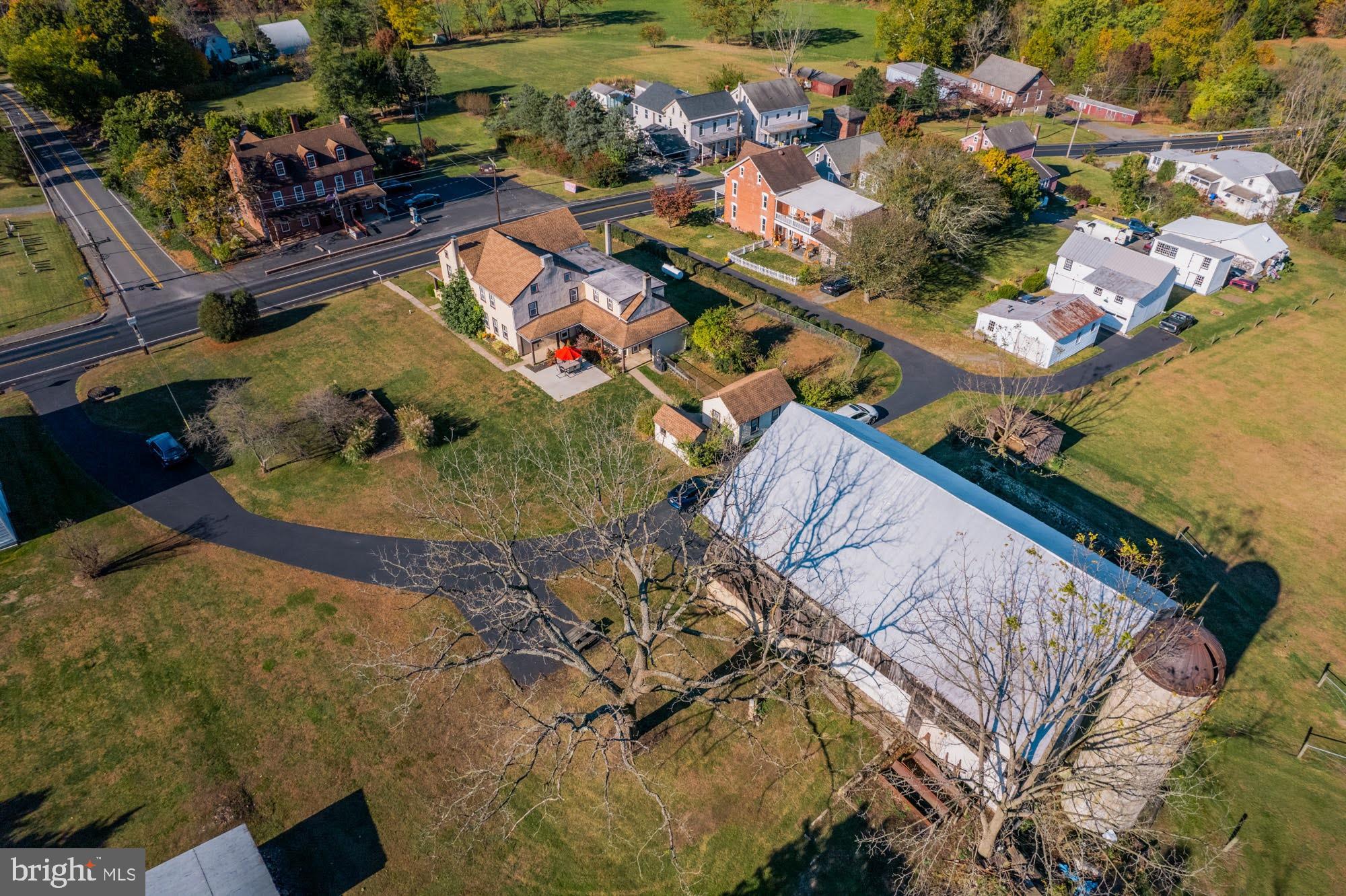 135 B Hoffmansville Road Barto, PA 19504 - Photo 3 of 48