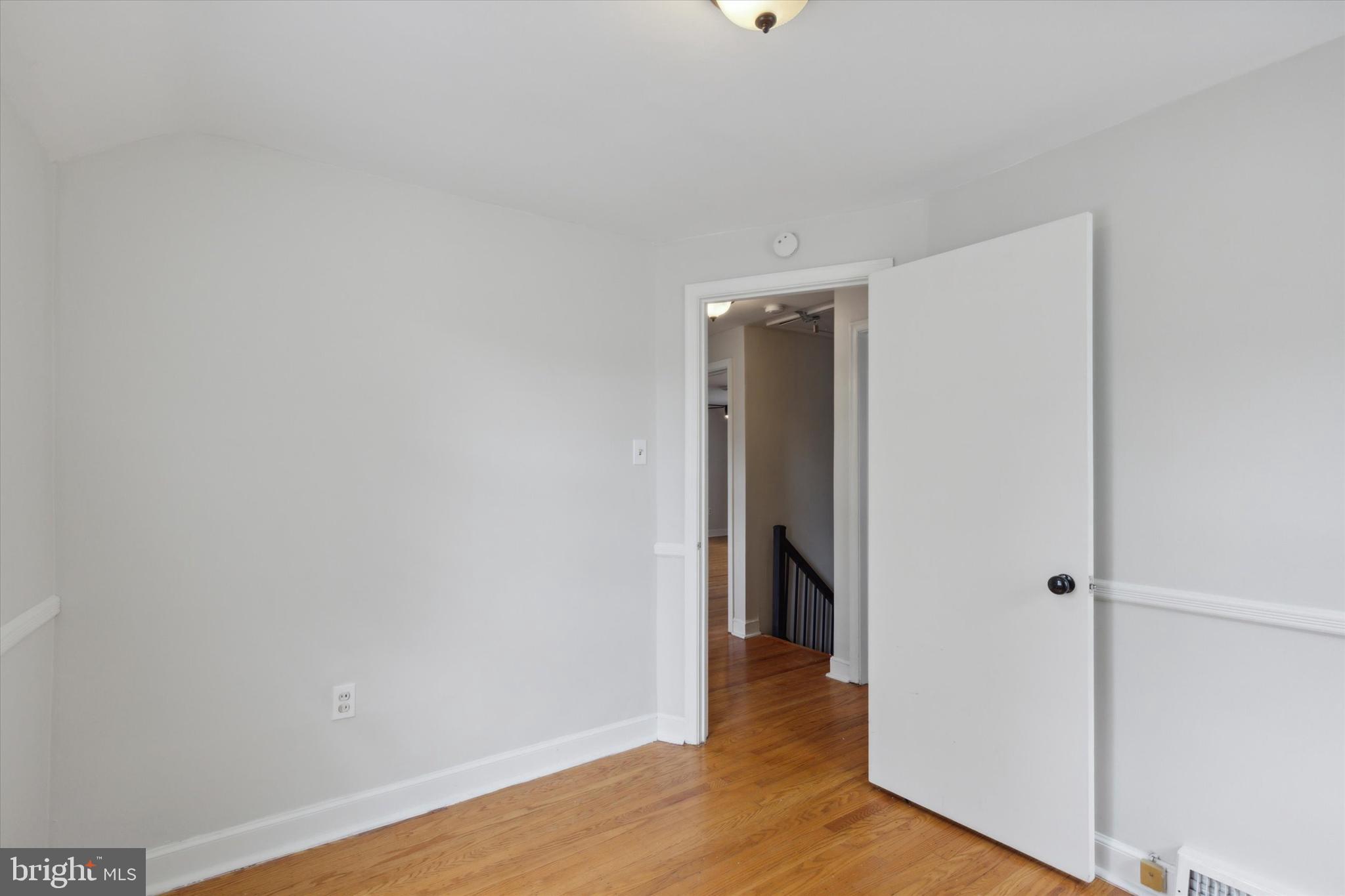 118 Dewey Road Cheltenham, PA 19012 - Photo 17 of 25 Gallery Image 17
