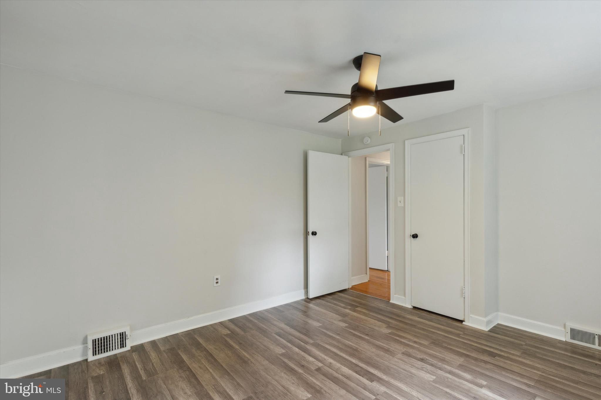 118 Dewey Road Cheltenham, PA 19012 - Photo 20 of 25 Gallery Image 20