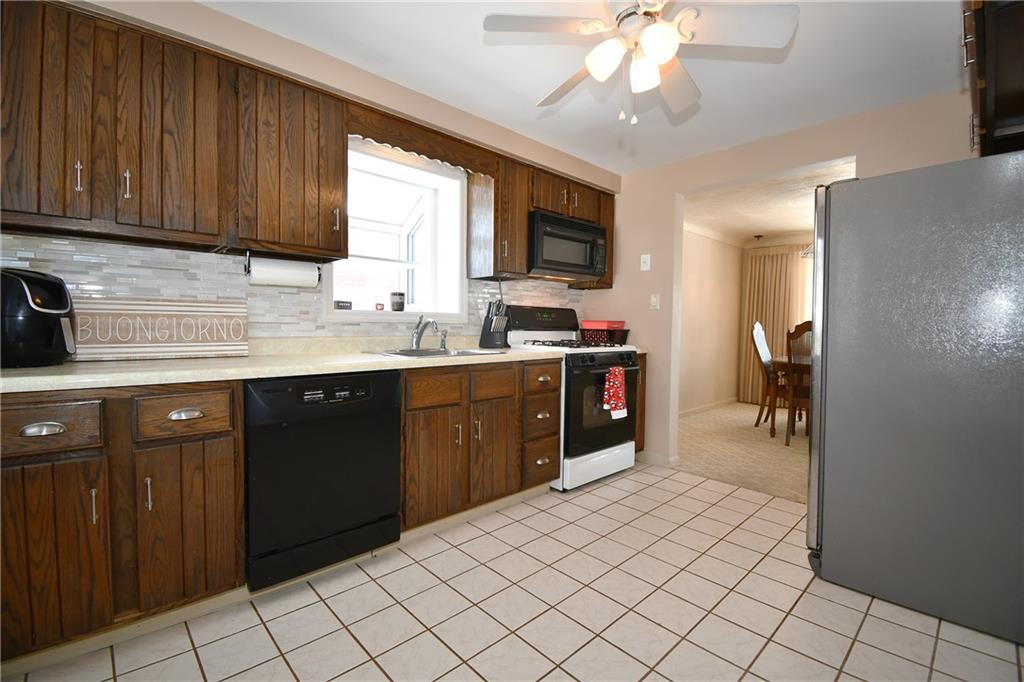 107 Queen Drive Monroeville, PA 15146 - Photo 5 of 32