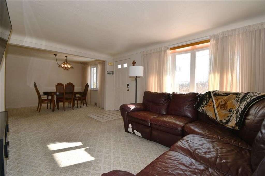 107 Queen Drive Monroeville, PA 15146 - Photo 10 of 32