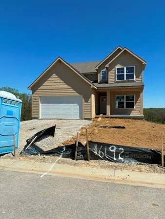 $480,000 | 16192 Ryan Circle, Parkville, MO 64152