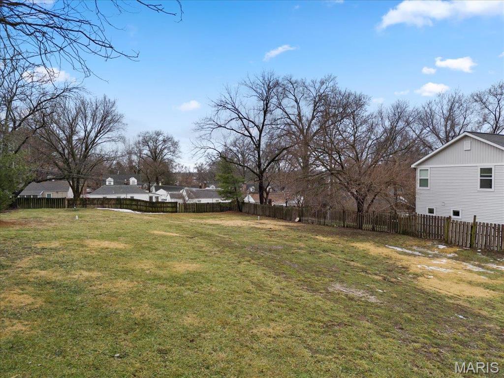 8718 Eulalie Avenue St. Louis, MO 63144 - Photo 15 of 16