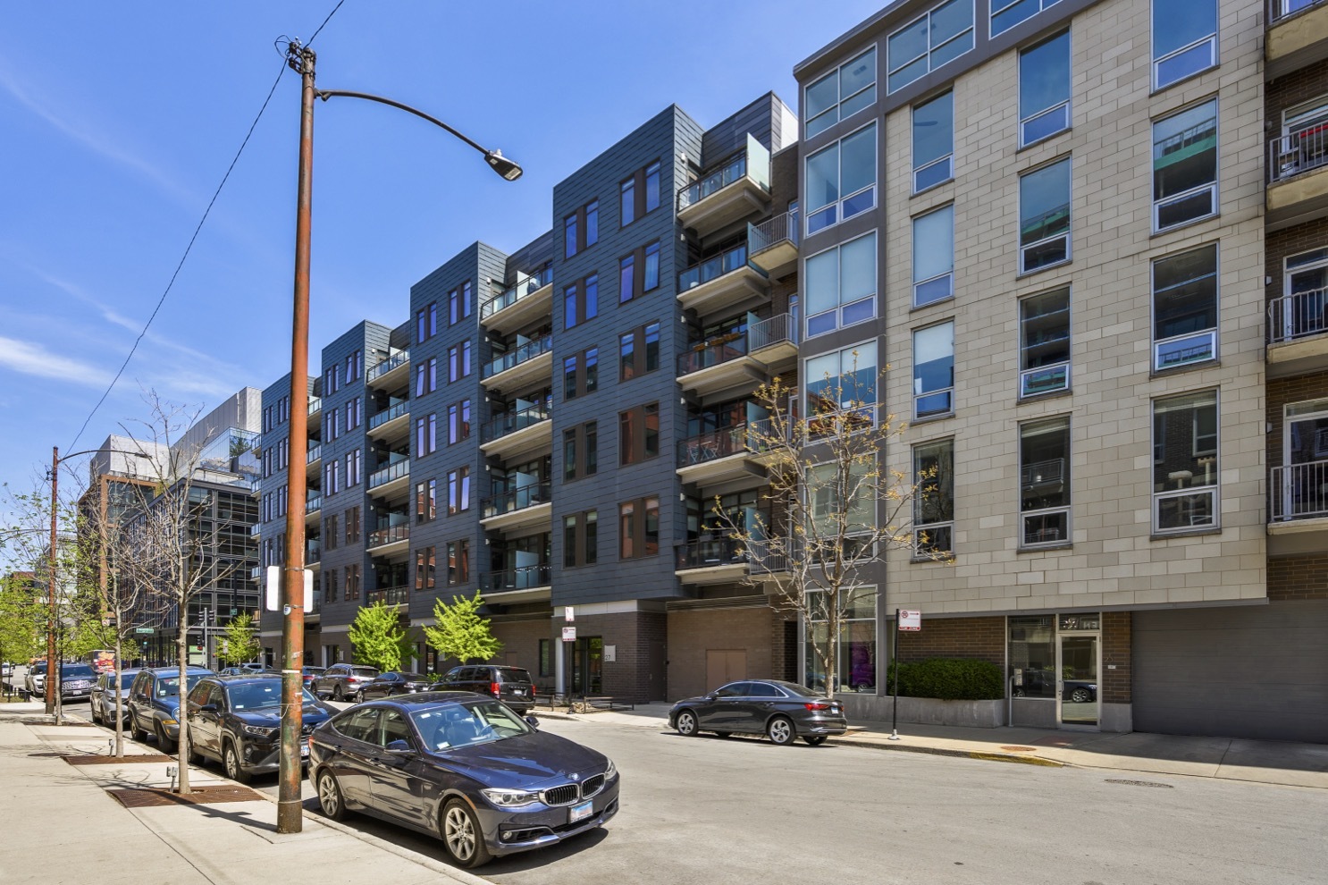 a car parked in front of a building