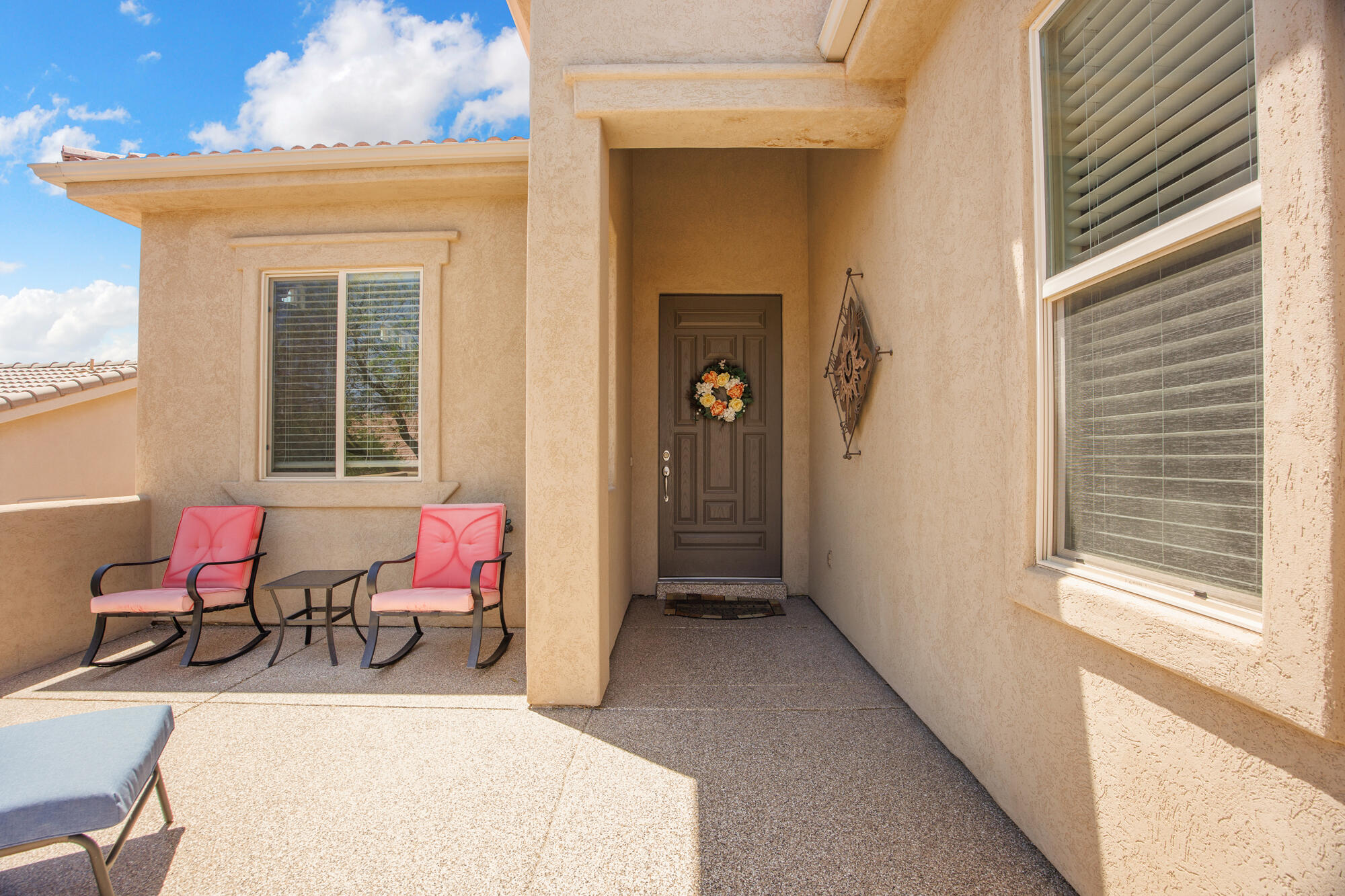 2581 West Desert Springs Road St. George, UT 84770 - Photo 5 of 45 Front Courtyard