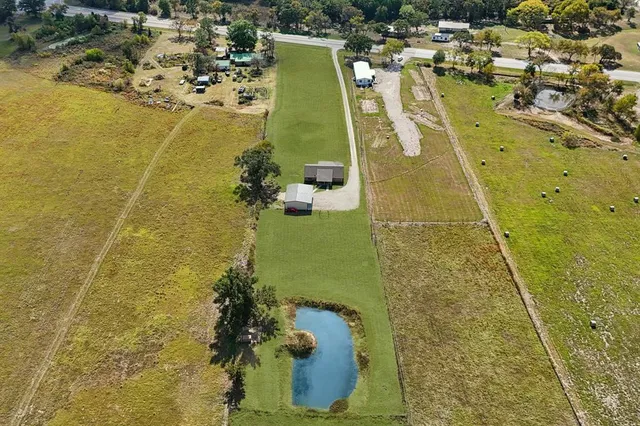 $459,999 | 2068 West US Highway 69, Emory, TX 75440