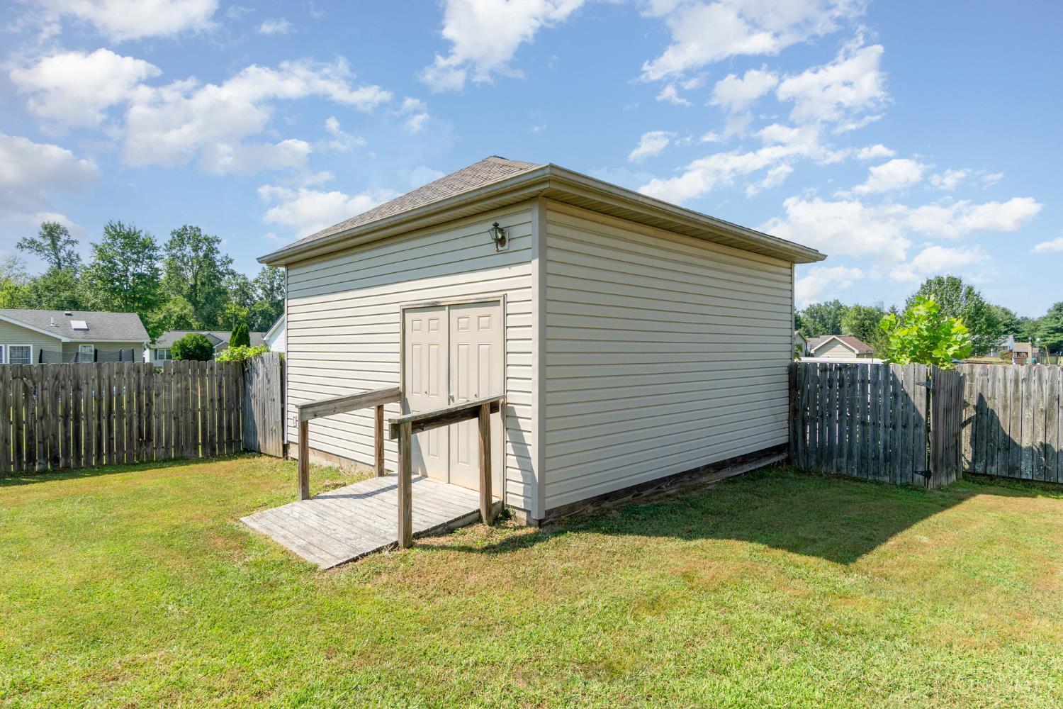 175 Douglas Circle Georgetown, OH 45121 - Photo 19 of 26