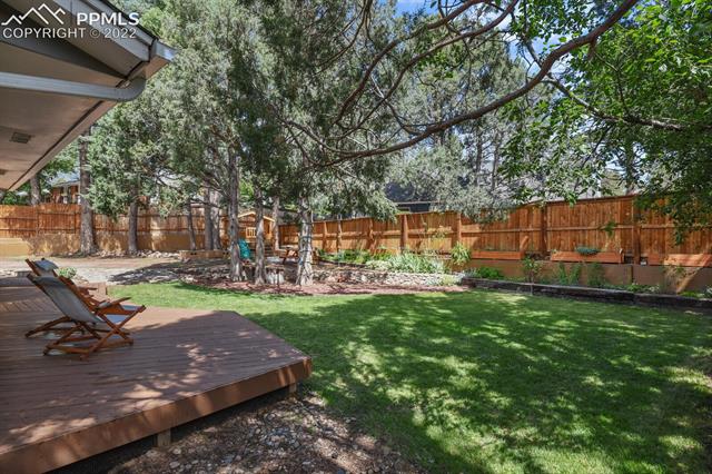 6 Cresta Road Colorado Springs, CO 80906 - Photo 40 of 50
