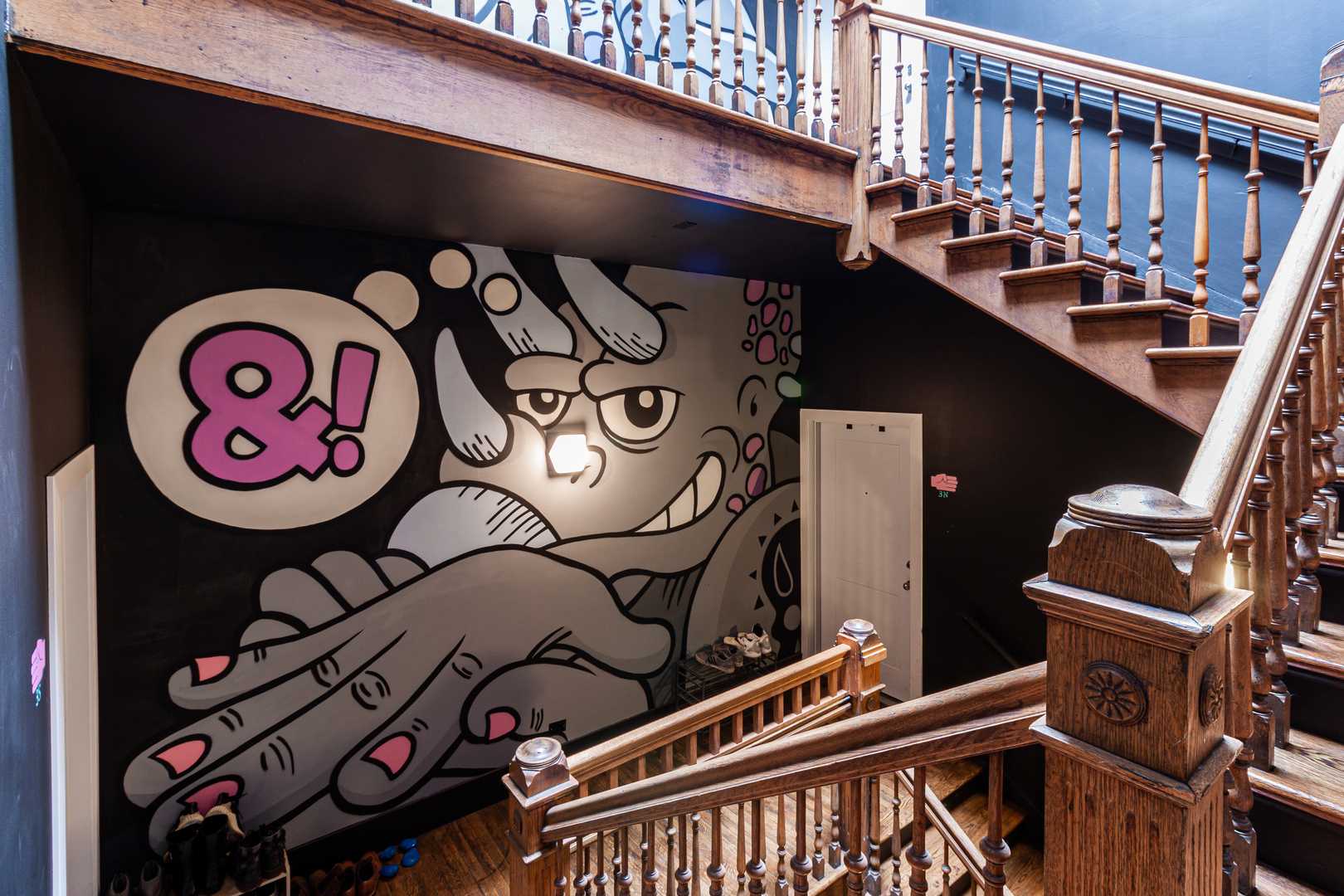 324 South Racine Avenue, Unit 4N Chicago, IL 60607 - Photo 8 of 9 a view of an entryway with a lot of stuff and furniture