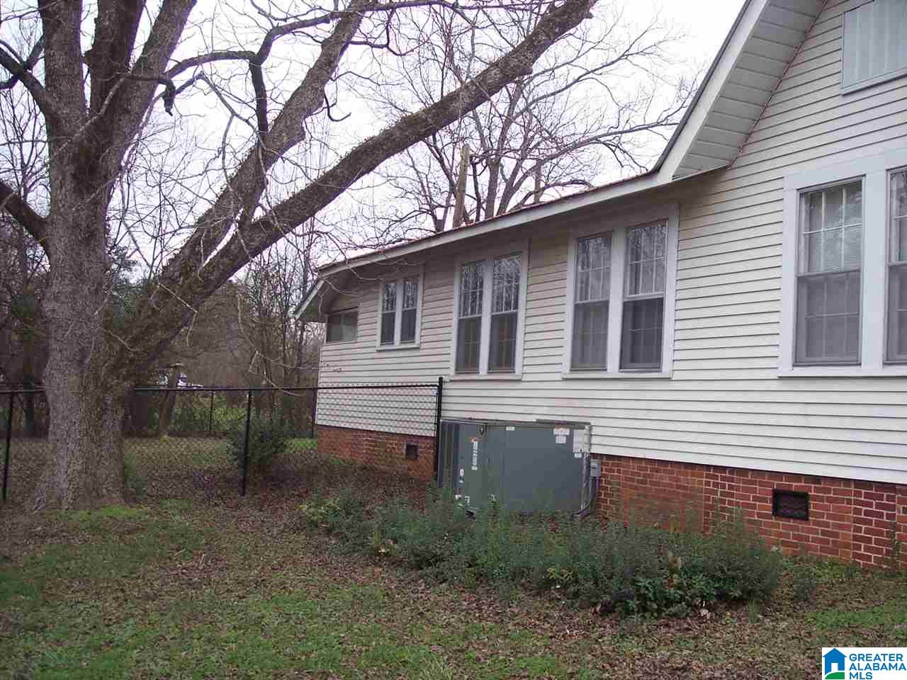 300 Main Street Ohatchee, AL 36271 - Photo 4 of 20