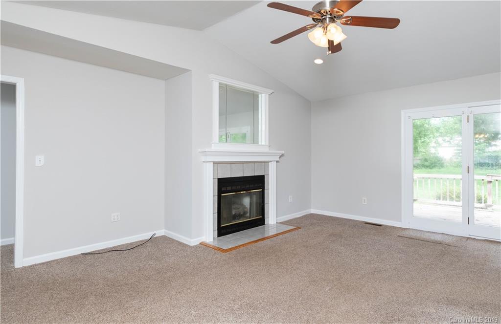 315 Lincoln Road York, SC 29745 - Photo 8 of 17 Gallery Image 8