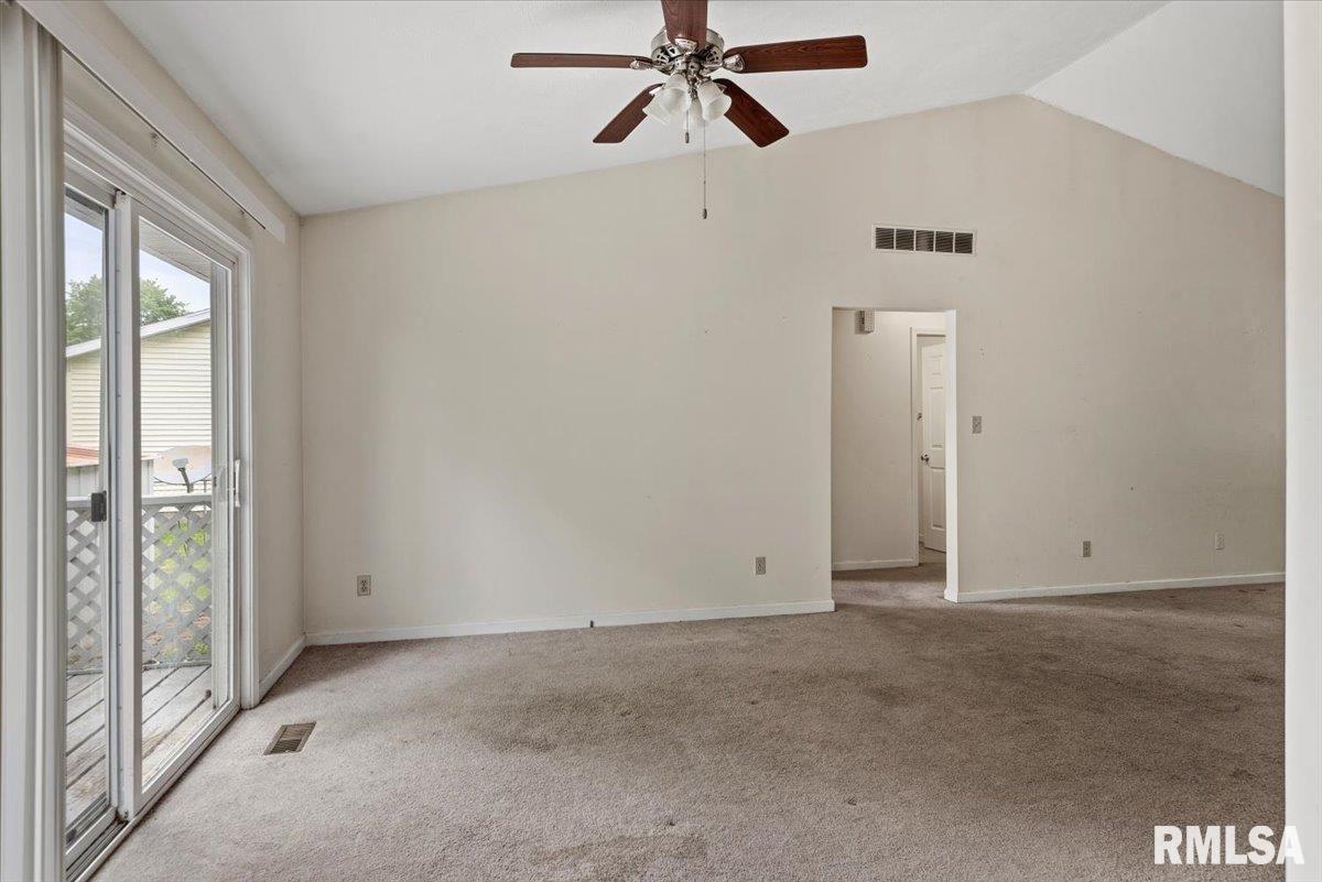 3329 Rawlings Drive Springfield, IL 62704 - Photo 8 of 24