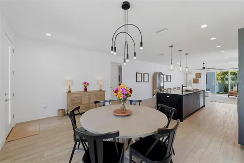 $750,000 | 5160 Dartmouth Avenue North, St. Petersburg, FL 33710
