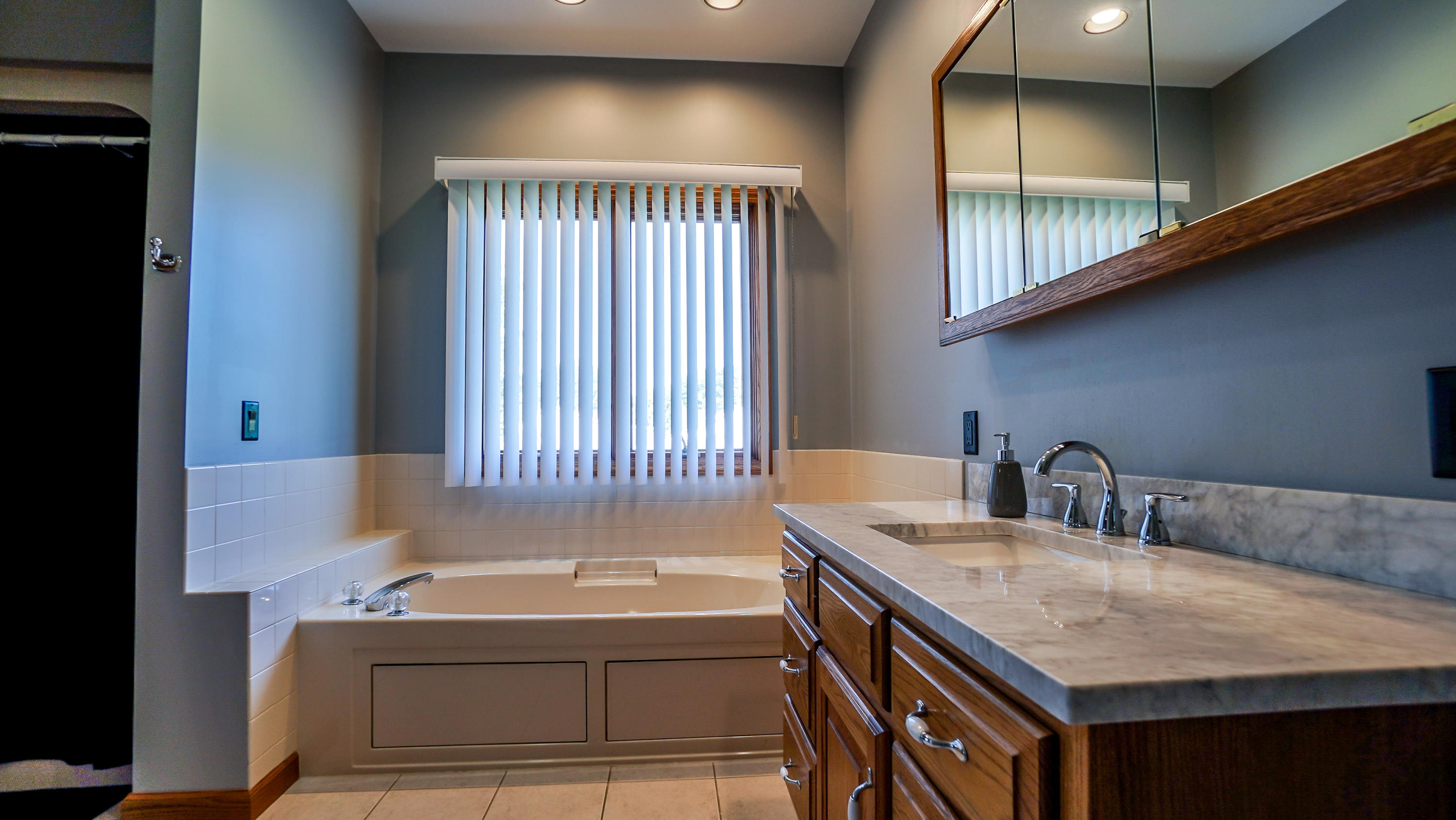8889 Hoying Road Anna, OH 45302 - Photo 13 of 25 Gallery Image 13