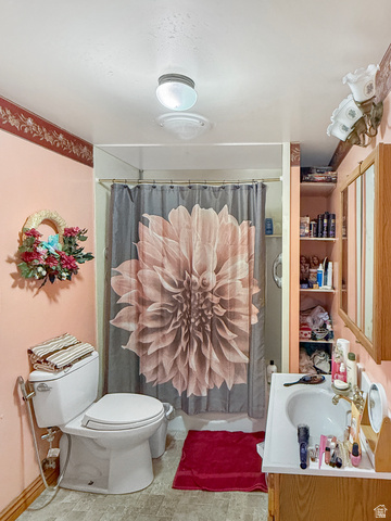 155 North 100 East Castle Dale, UT 84513 - Photo 8 of 16