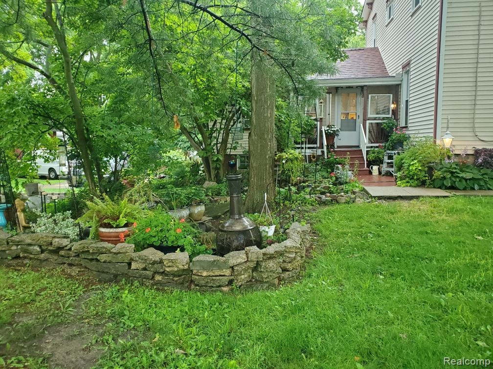 327 Reid Road Grand Blanc, MI 48439 - Photo 85 of 88