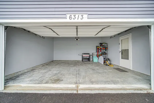 $310,300 | 6313 Maple Glen Drive, Wonder Lake, IL 60097
