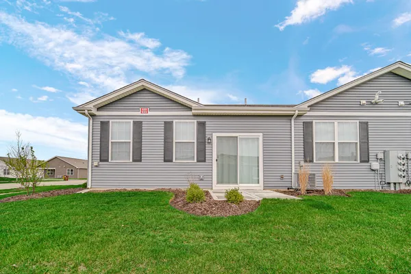 $310,300 | 6313 Maple Glen Drive, Wonder Lake, IL 60097