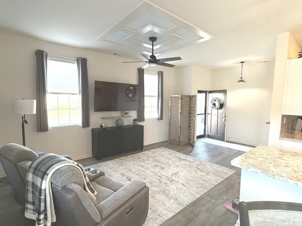 $310,300 | 6313 Maple Glen Drive, Wonder Lake, IL 60097