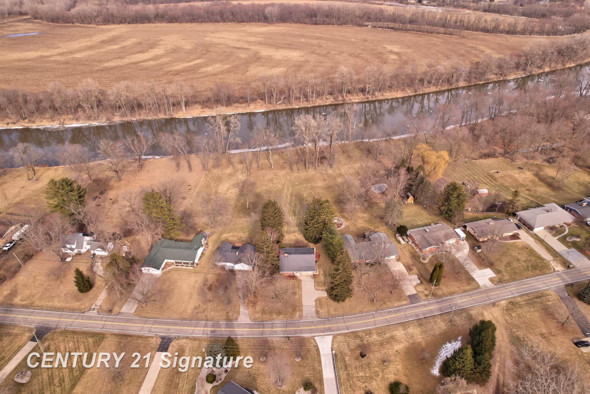 3690 North River Road Freeland, MI 48623 - Photo 47 of 57