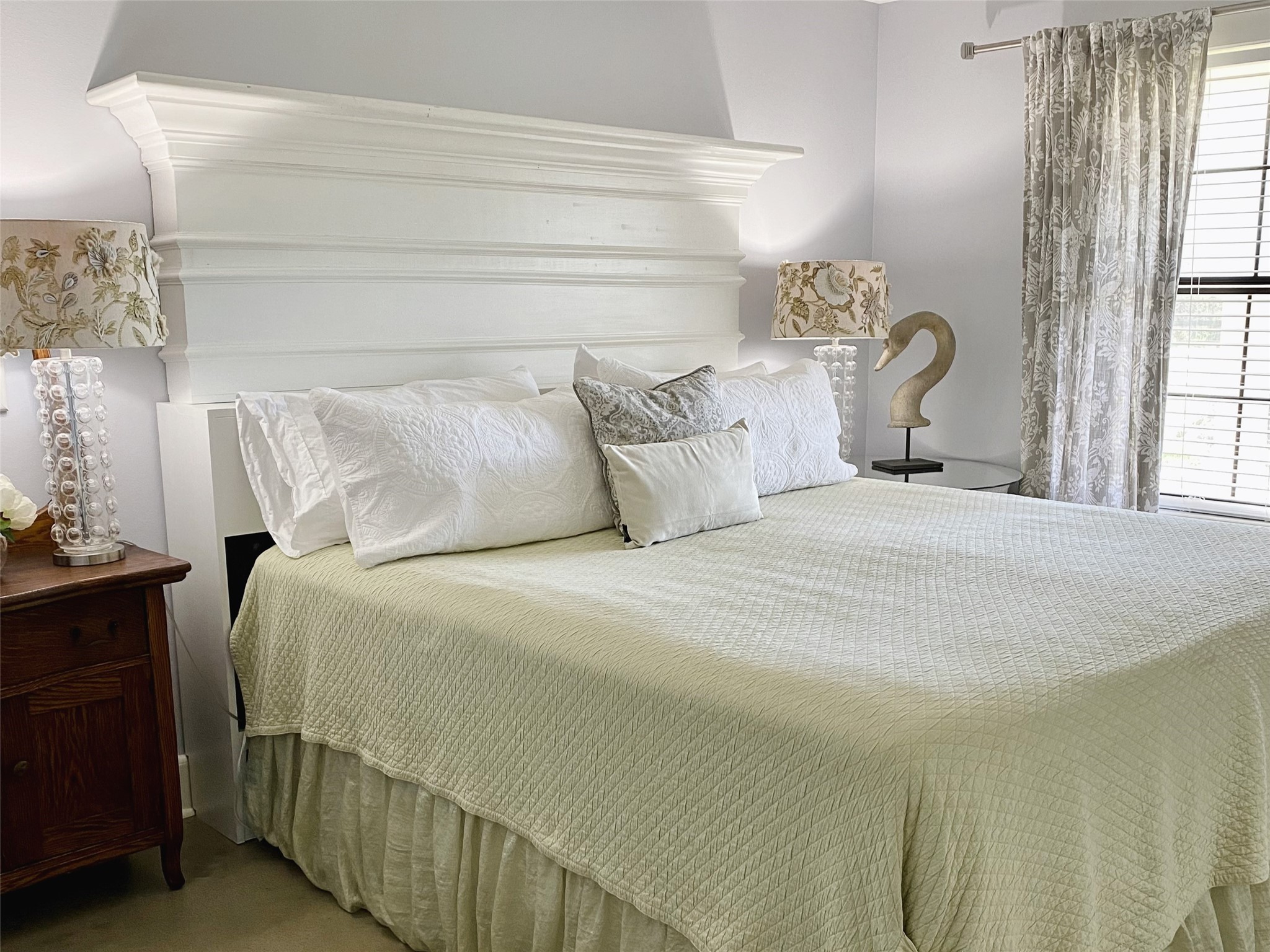 6978 Skull Creek Road Fayetteville, TX 78940 - Photo 12 of 24 Secondary bedroom in main house with king bed.