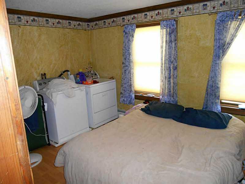 901 Whittier Road Farmington, ME 04938 - Photo 10 of 18 Bedroom. with laundry hookup