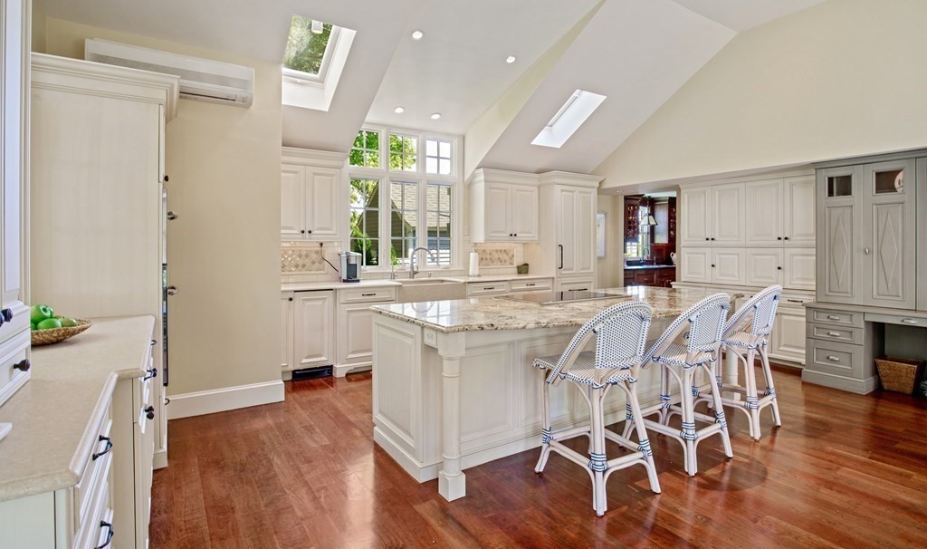 90 Howard Gleason Road Cohasset, MA 02025 - Photo 17 of 22