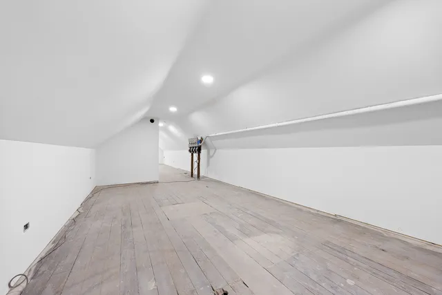 a view of an entryway