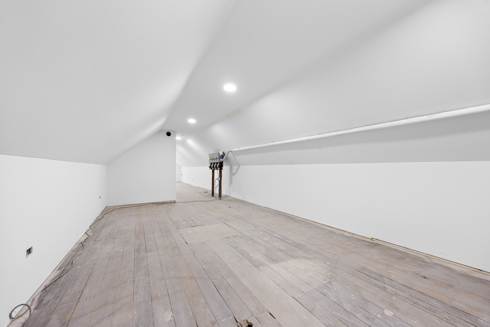 3408 South Carpenter Street Chicago, IL 60608 - Photo 12 of 16 a view of empty room