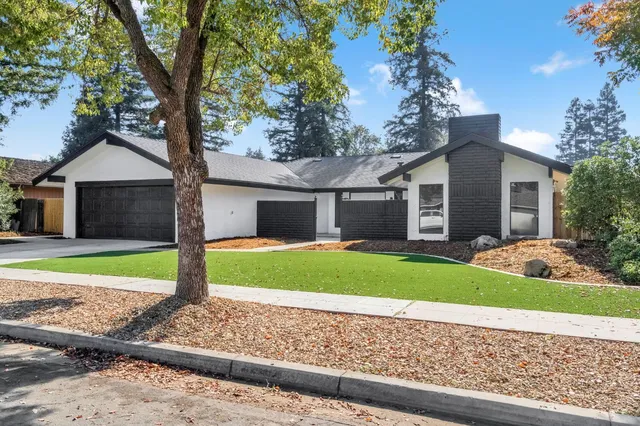 $645,000 | 1547 West Fir Avenue, Fresno, CA 93711