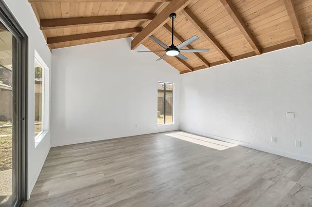 $645,000 | 1547 West Fir Avenue, Fresno, CA 93711