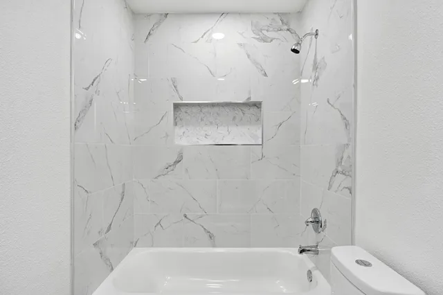 $645,000 | 1547 West Fir Avenue, Fresno, CA 93711