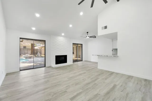 $645,000 | 1547 West Fir Avenue, Fresno, CA 93711