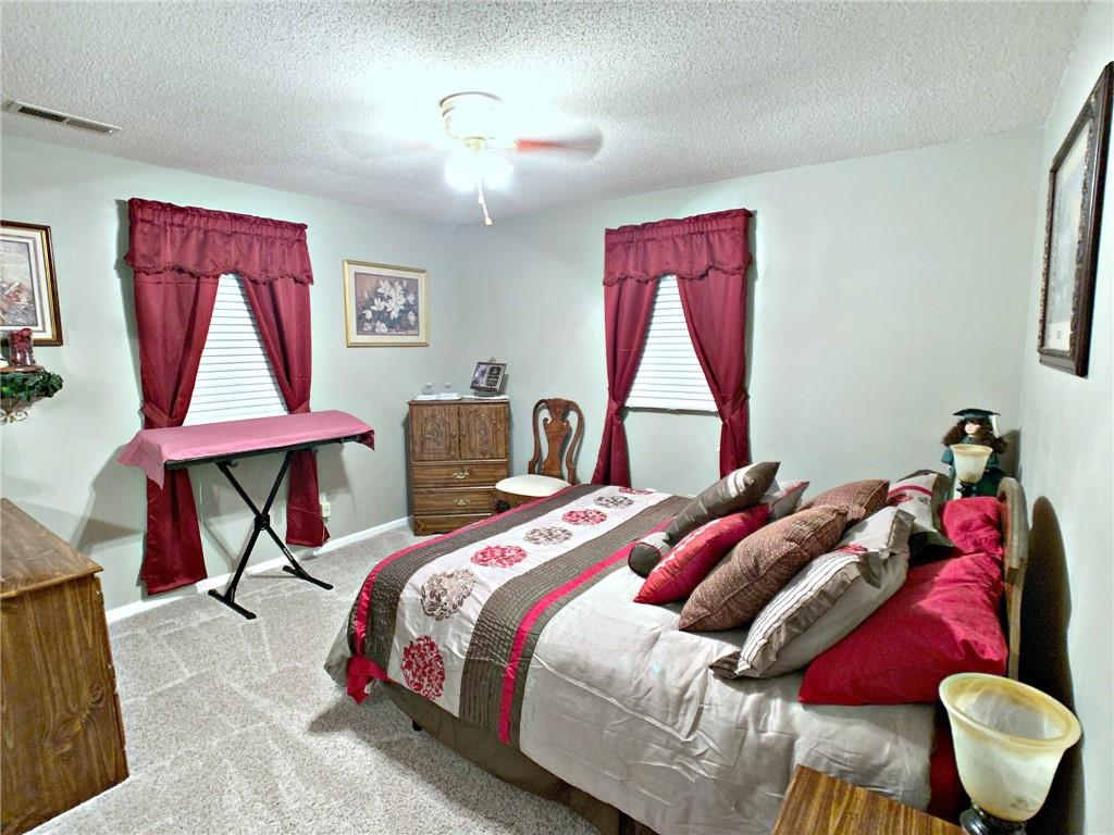 5614 Valley Field Road Southeast Hickory, NC 28602 - Photo 15 of 29 Gallery Image 15
