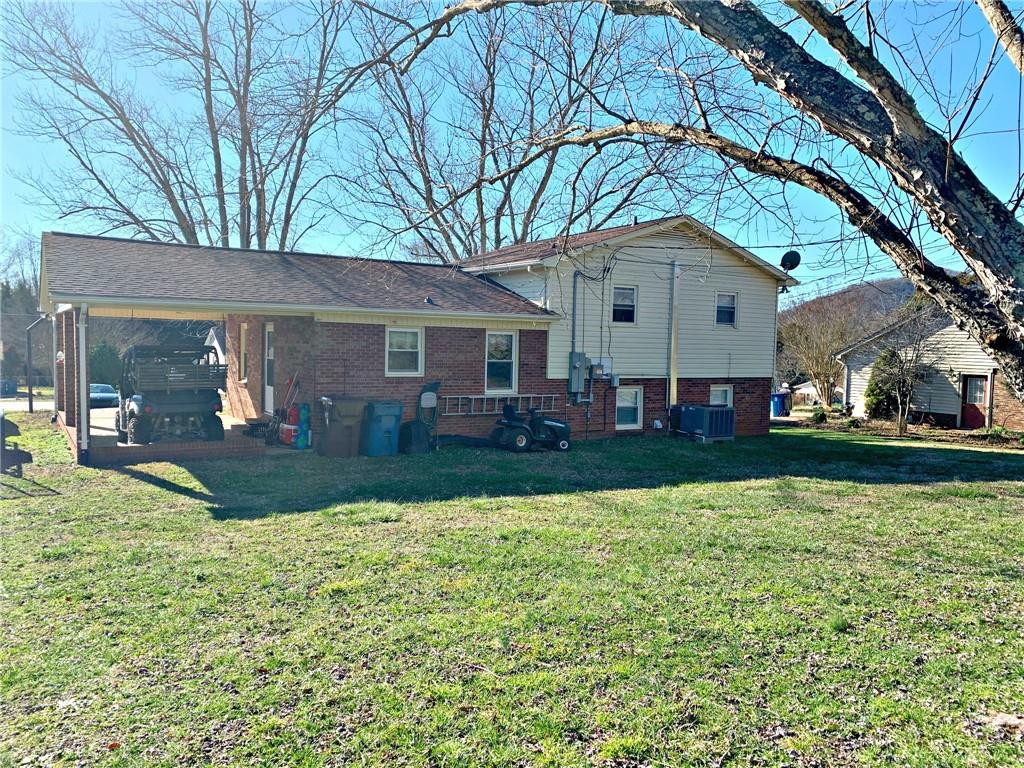 5614 Valley Field Road Southeast Hickory, NC 28602 - Photo 26 of 29 Gallery Image 26