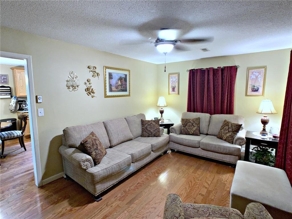 5614 Valley Field Road Southeast Hickory, NC 28602 - Photo 4 of 29 Gallery Image 4