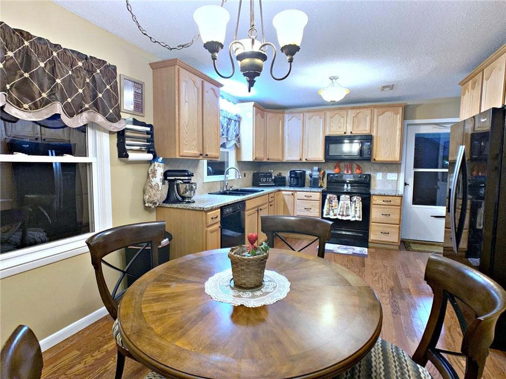 5614 Valley Field Road Southeast Hickory, NC 28602 - Photo 8 of 29 Gallery Image 8