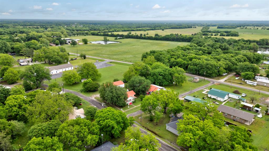 101 East Reed Trenton, TX 75490 - Photo 26 of 27 a view of a city with lots of trees