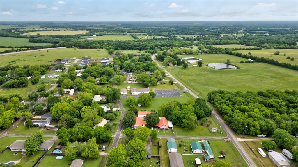 101 East Reed Trenton, TX 75490 - Photo 27 of 27 a view of a city