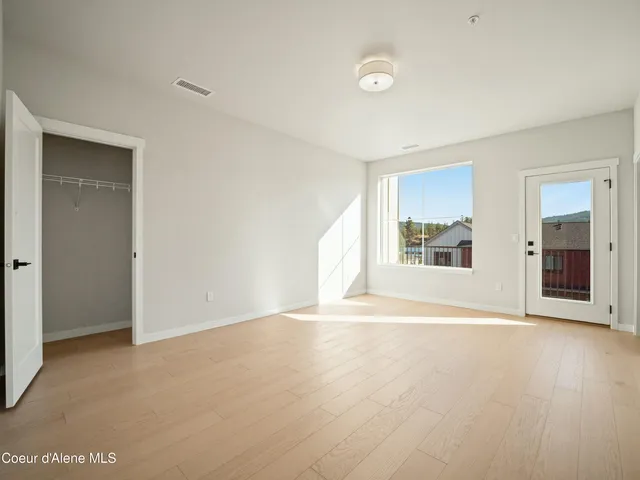 $685,000 | 1033 East RR Avenue, Post Falls, ID 83854