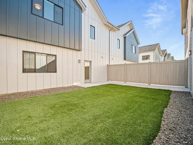 $685,000 | 1033 East RR Avenue, Post Falls, ID 83854