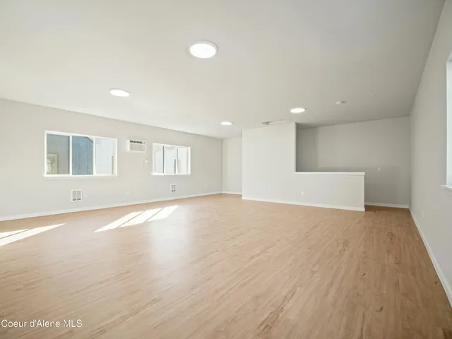 $685,000 | 1033 East RR Avenue, Post Falls, ID 83854