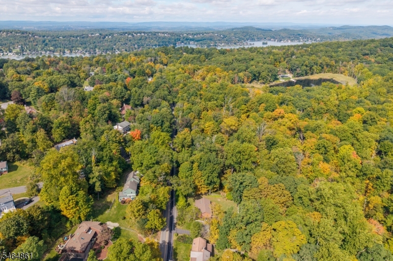 67 Seneca Lake Road Sparta, NJ 07871 - Photo 43 of 47 Gallery Image 43