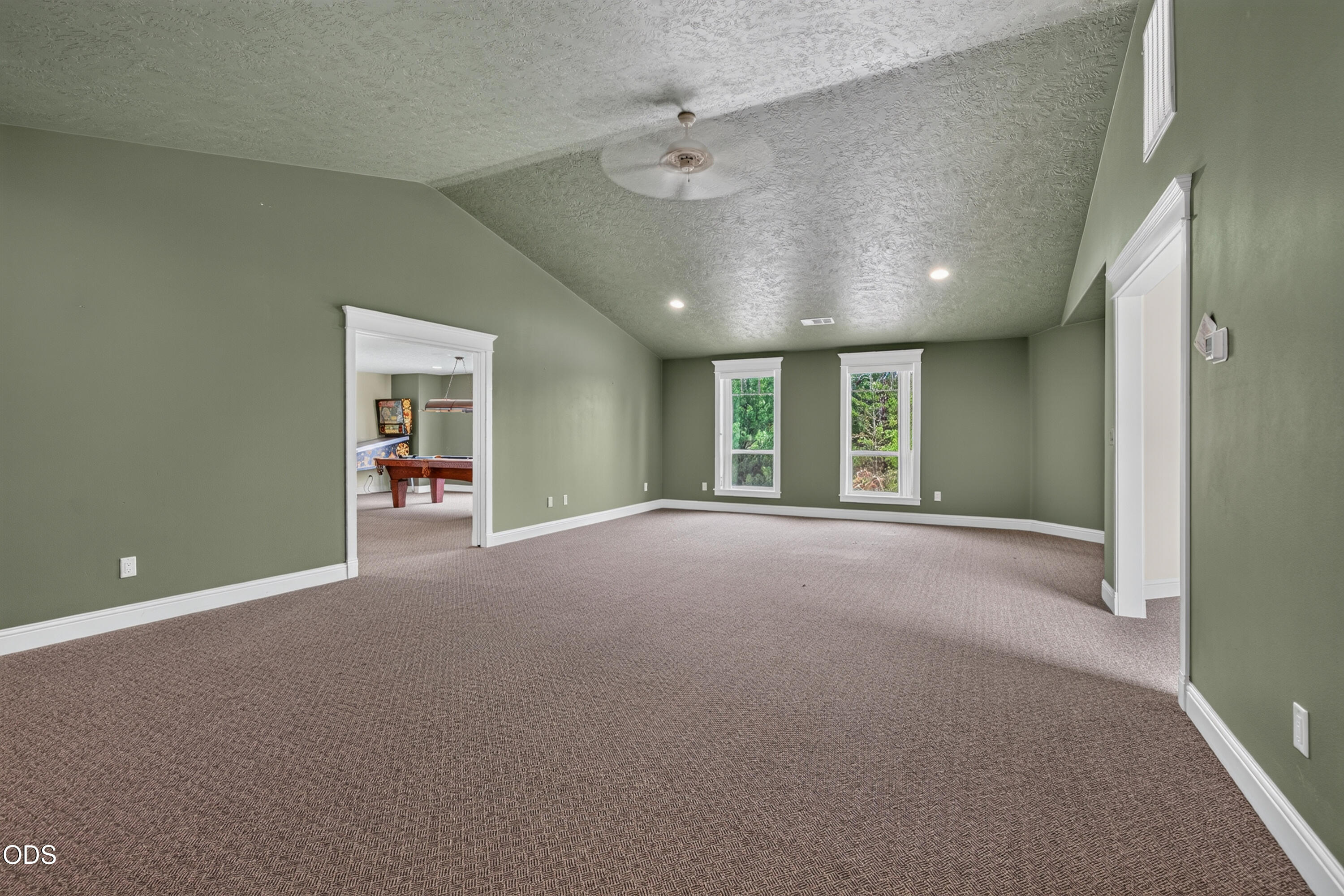 4459 Old Stage Road Central Point, OR 97502 - Photo 45 of 58