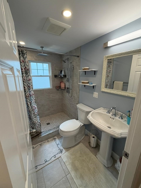 33 Logan Road, Unit 33 Braintree, MA 02184 - Photo 14 of 19