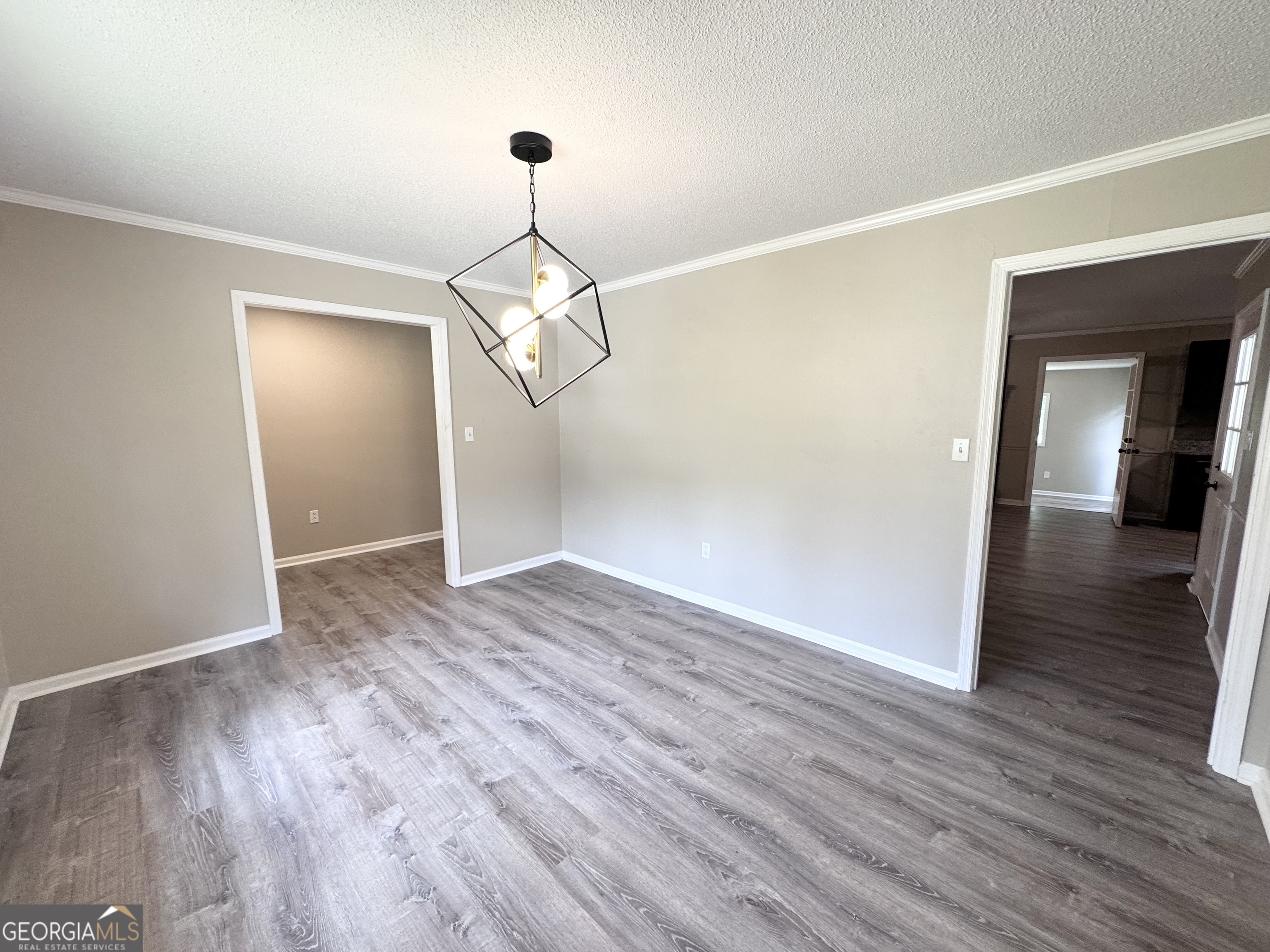 304 Pinewood Drive Dublin, GA 31021 - Photo 11 of 39