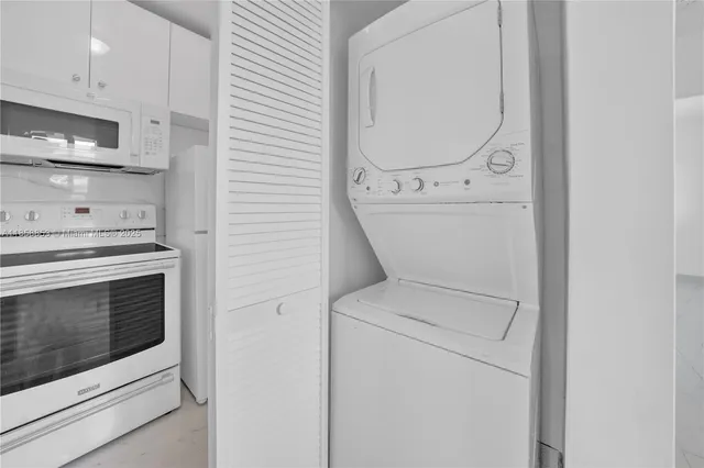 a view of washer and dryer