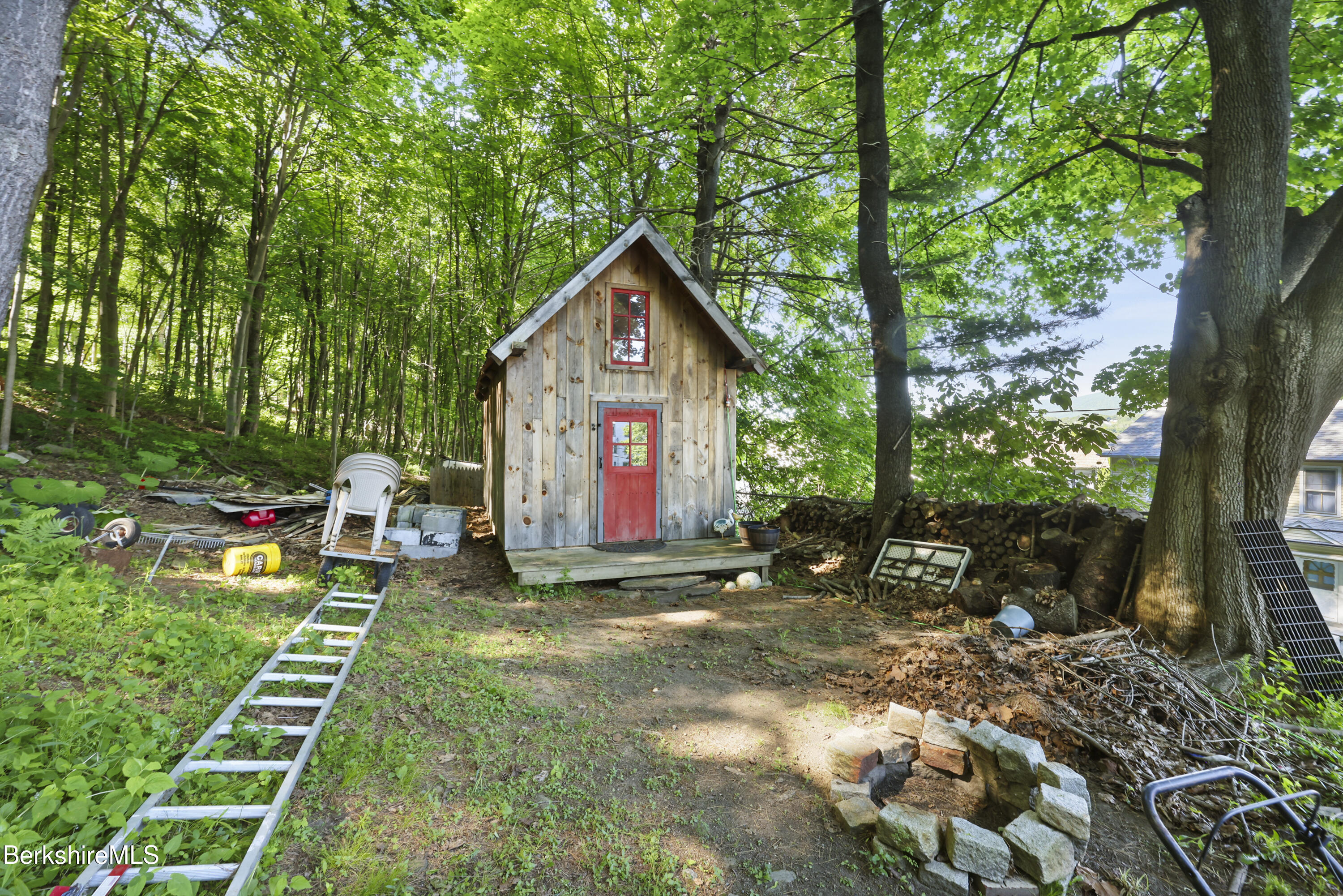281 Walnut Street North Adams, MA 01247 - Photo 30 of 35 Outbuilding