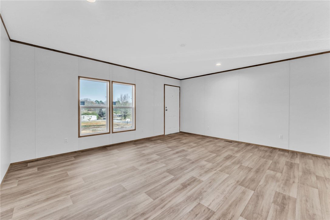 107 Benny Smith Road Starr, SC 29684 - Photo 12 of 32