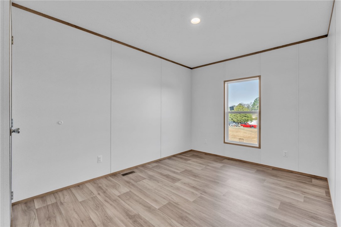 107 Benny Smith Road Starr, SC 29684 - Photo 17 of 32